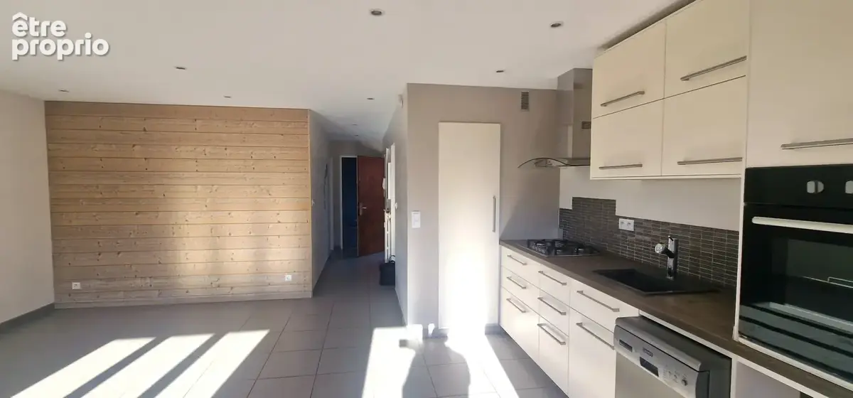 T3 Dernier Étage • Très Lumineux • Balcon Sud-Ouest • Aucun Travaux - photo 3