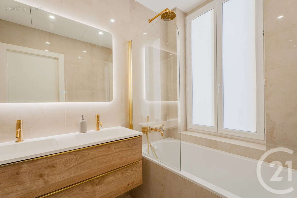 Appartement à BEAULIEU-SUR-MER