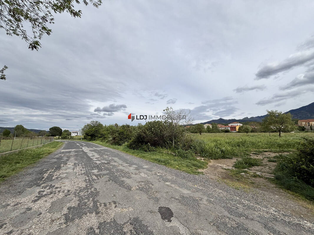 Terrain à PRADES