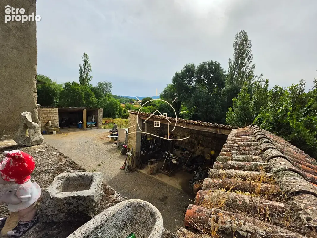 Mas authenitique sur plus d  un hectare de terrain - photo 3