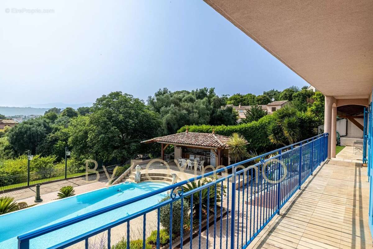 Maison à CAGNES-SUR-MER