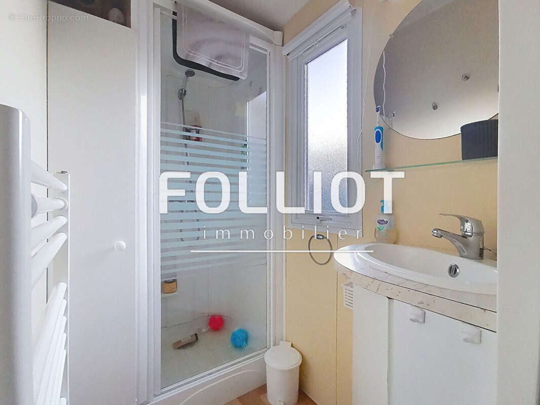 Maison à SAINT-PAIR-SUR-MER