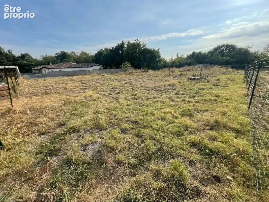 Terrain 465 m² à vendre à Fronton (31620) - photo 1