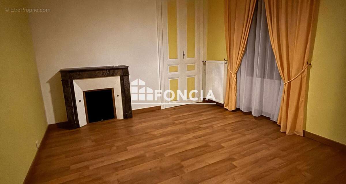 Maison à SAINT-OUEN-DE-MIMBRE