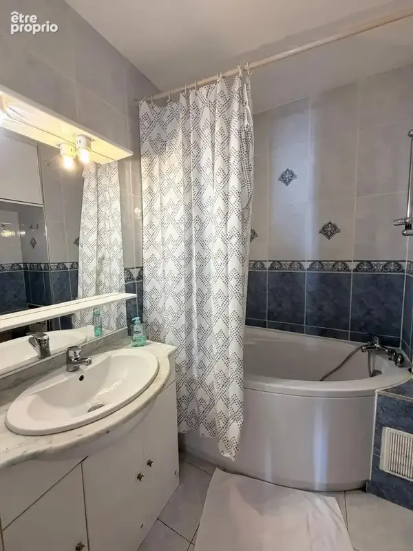 75013 paris appartement 3/4 pieces de 65 m² avec un parking et une cave - photo 14