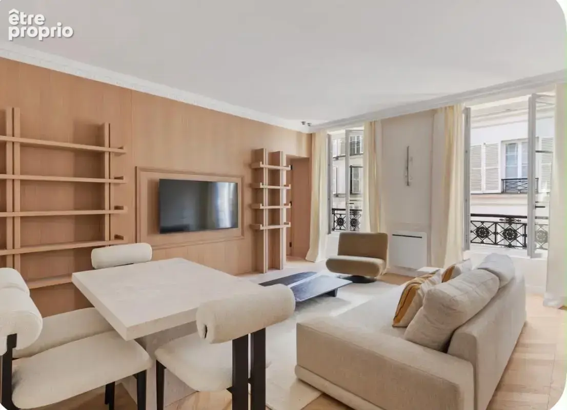 Appartement à PARIS-7E