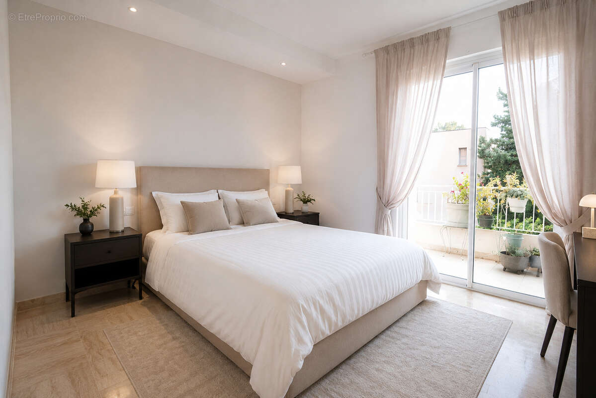 Appartement à SAINT-RAPHAEL