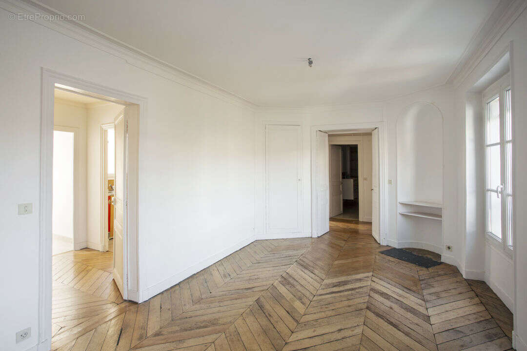 Appartement à PARIS-9E