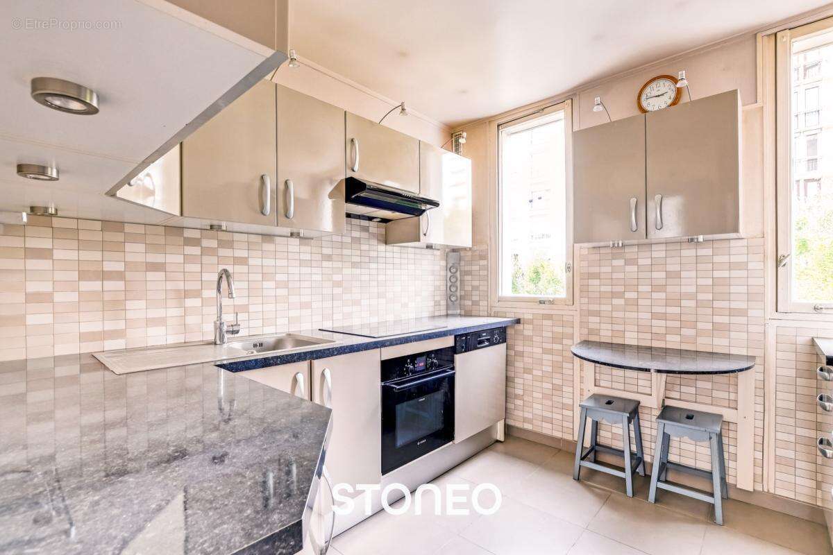 Appartement 4 pieces - 2 chambres - sans vis a vis au calme sur jardins - photo 5