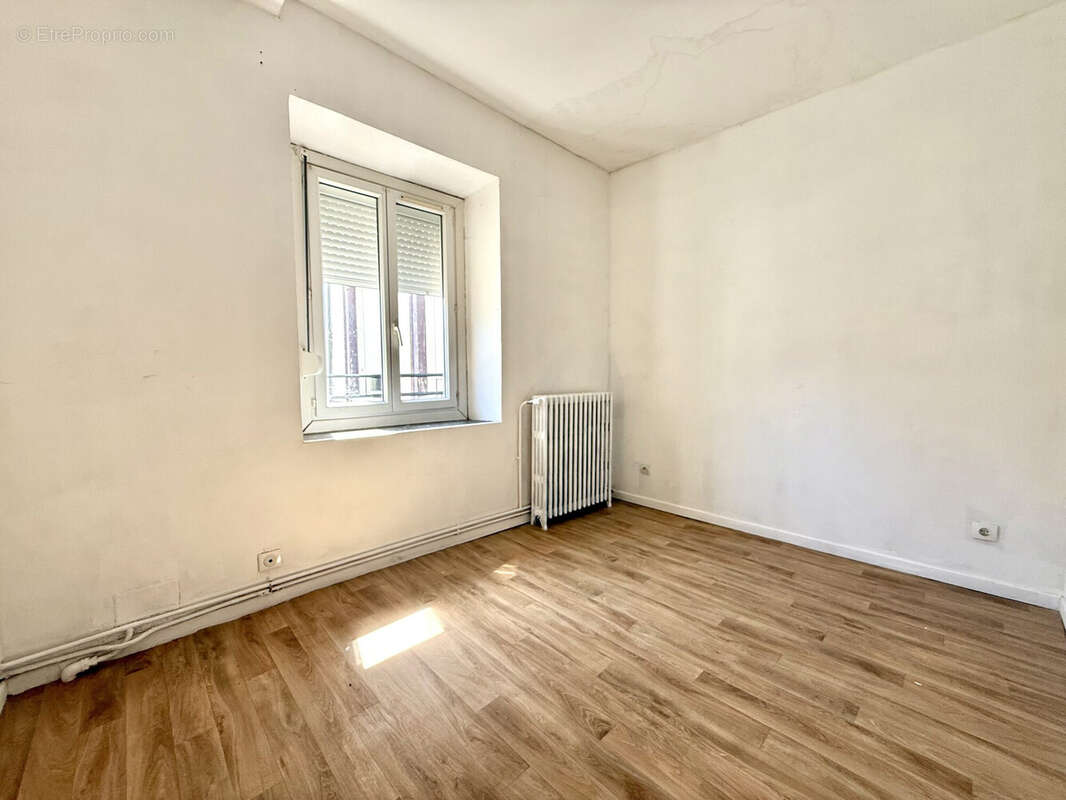 Maison 146 m² à Suippes  - photo 5