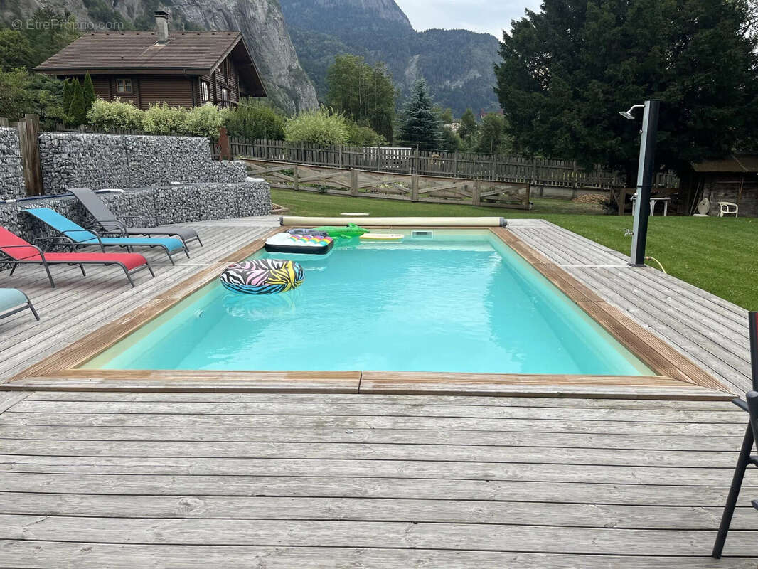 Maison à MAGLAND