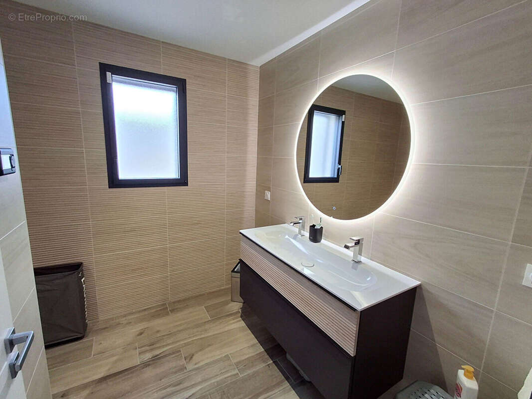 Maison à AIGREFEUILLE-D&#039;AUNIS