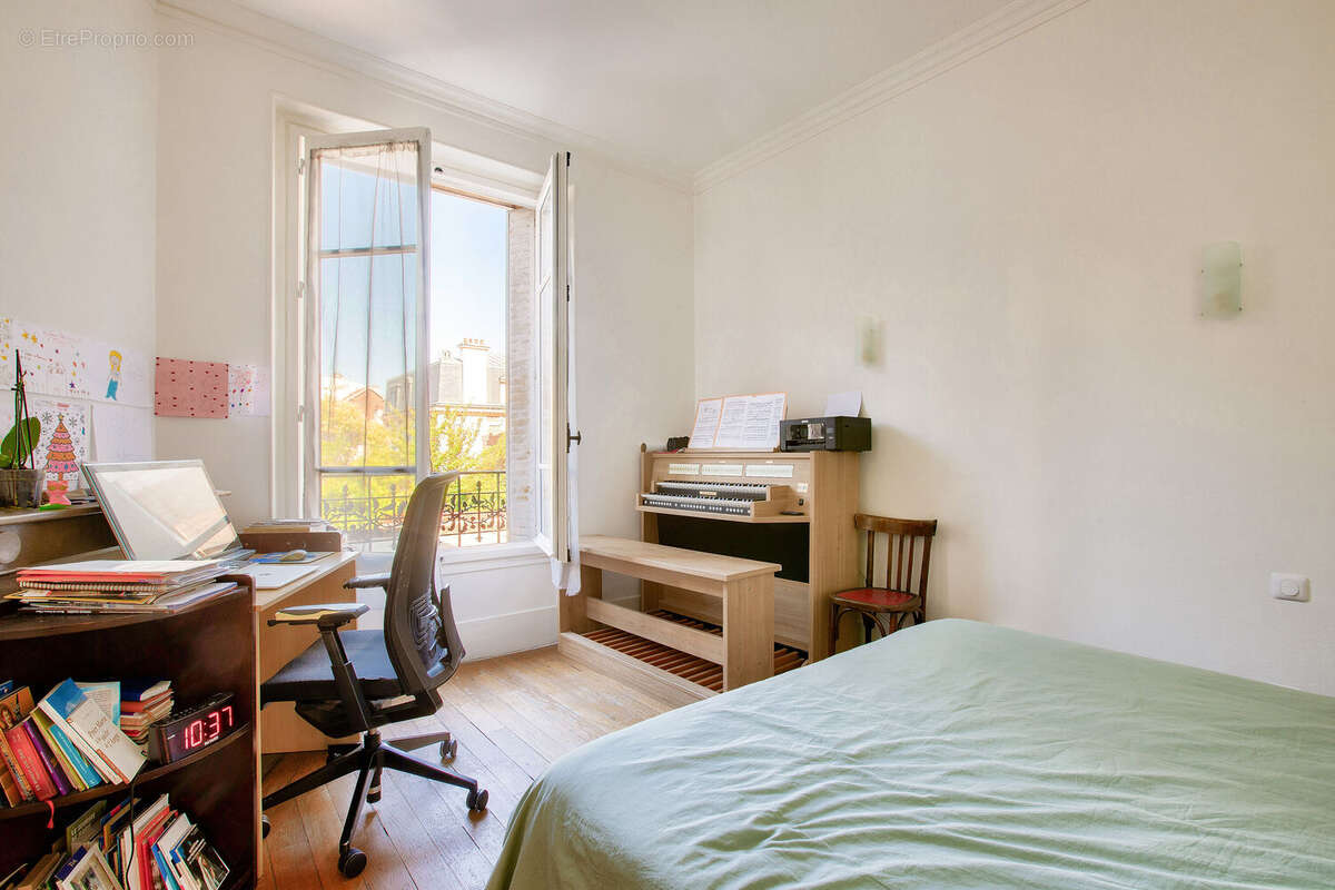 Photo 8 - Appartement à VERSAILLES