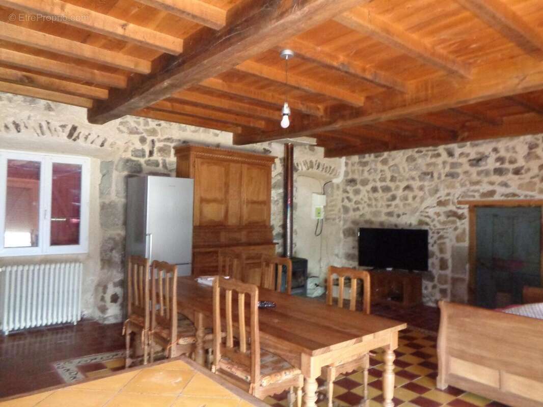 Maison 170 m² à Saint-Sylvestre  - photo 6