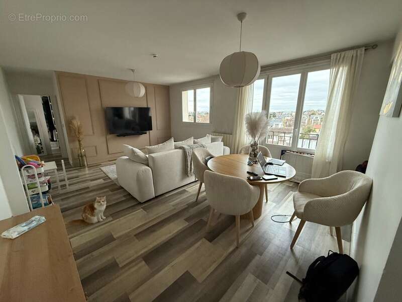 Appartement à LE PERREUX-SUR-MARNE