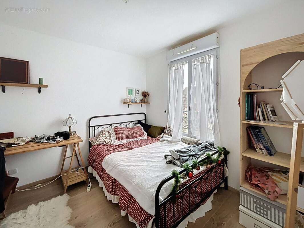 Maison à TOUSSUS-LE-NOBLE