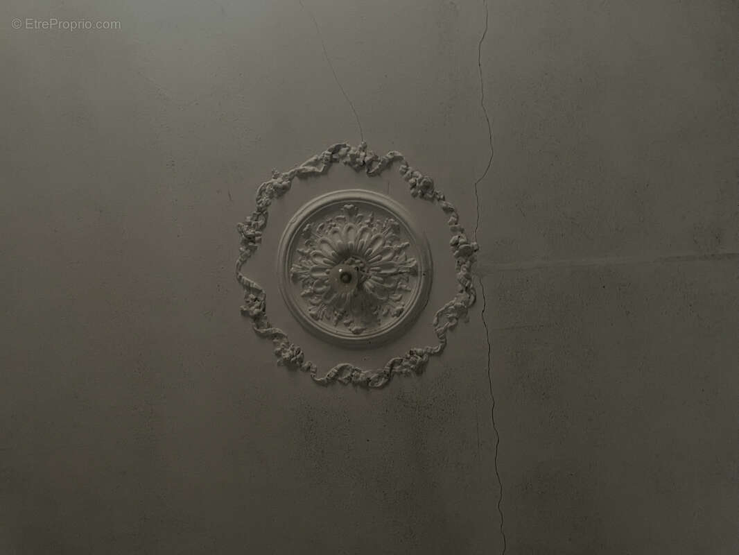 Maison à CHAMPROND-EN-GATINE