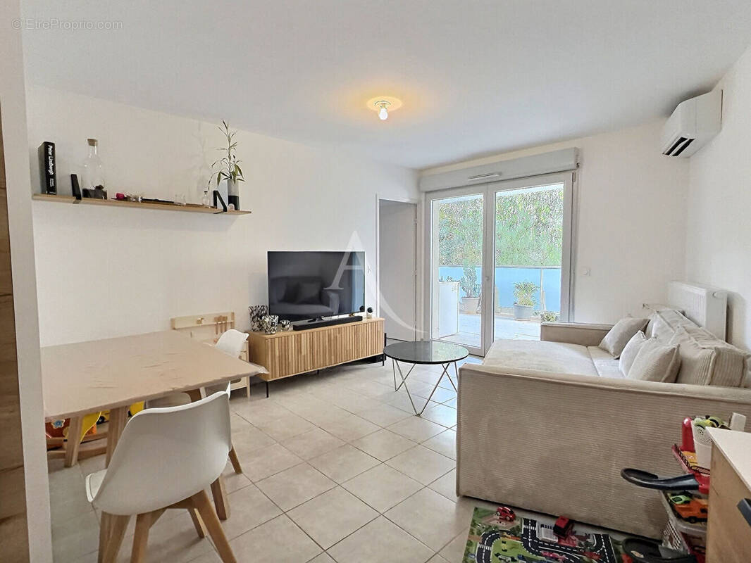 Appartement à MARSEILLE-11E