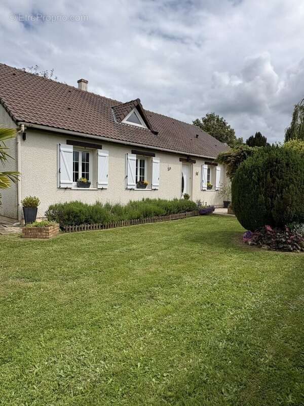 Maison à SAINT-CLAIR-SUR-EPTE