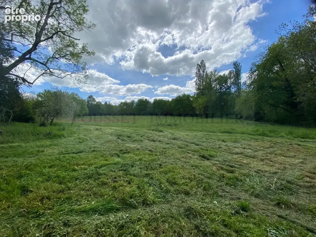 Joie propriété en pierre, comprenant une maison d’habitation, un appartement indépendant, une grande grange en pierre et dépenda - photo 21