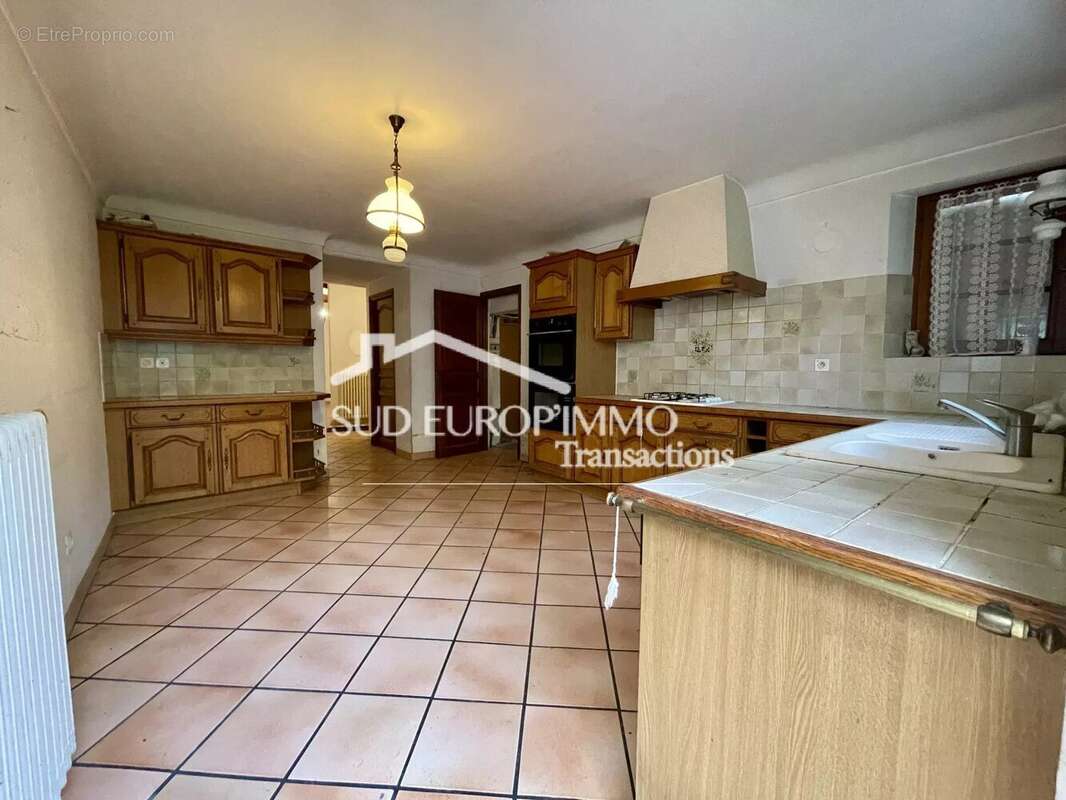 Maison à DRAGUIGNAN