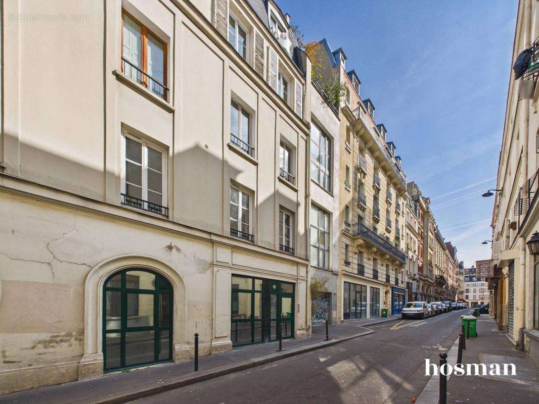 Appartement à PARIS-10E