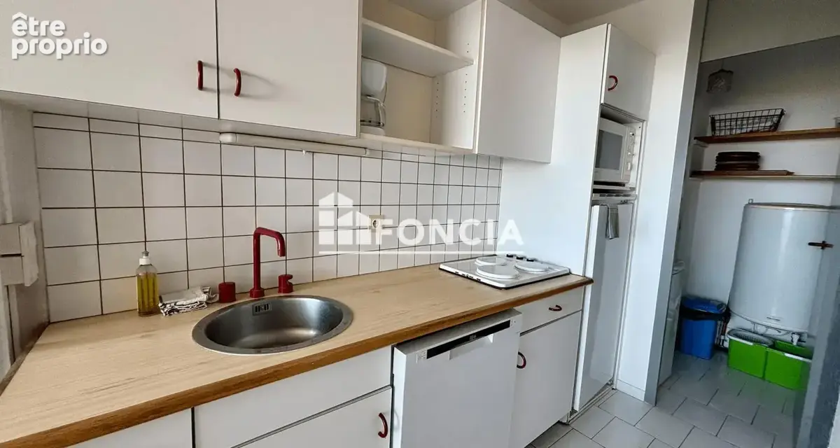 CANET SUD THALASSO – T2 45 m² – Terrasse – Accès Direct Plage – Garage + Parking + 2 Celliers - photo 8