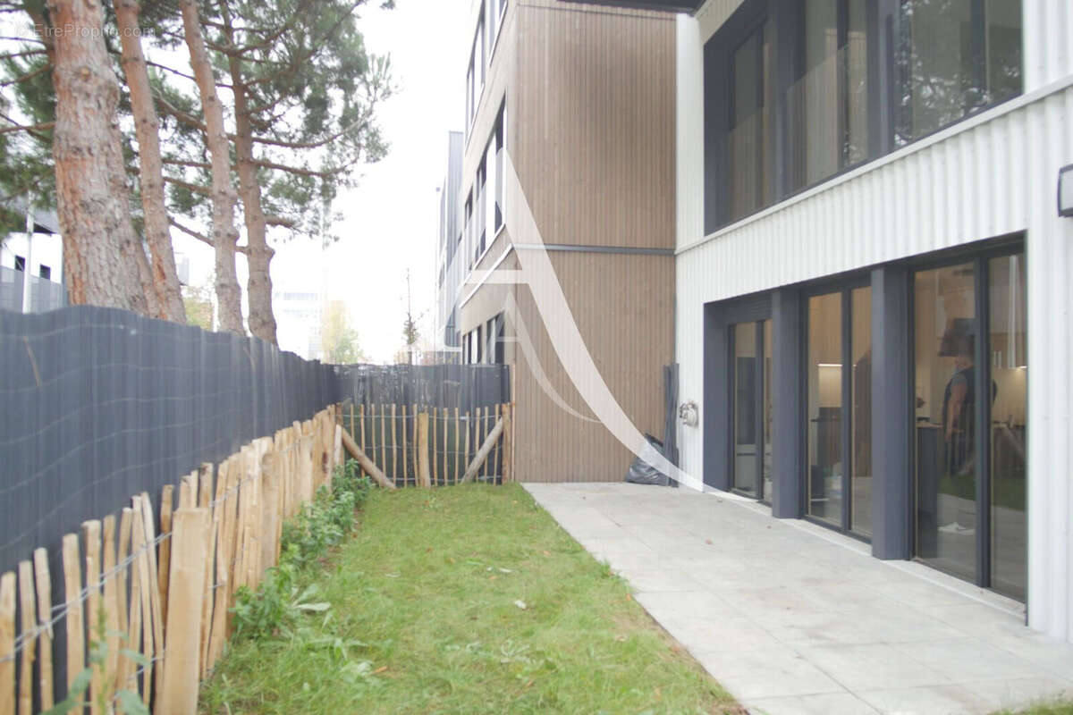 Appartement à NANTERRE