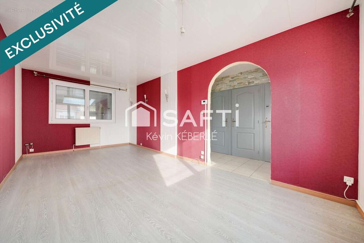 Photo 2 - Maison à CUSTINES