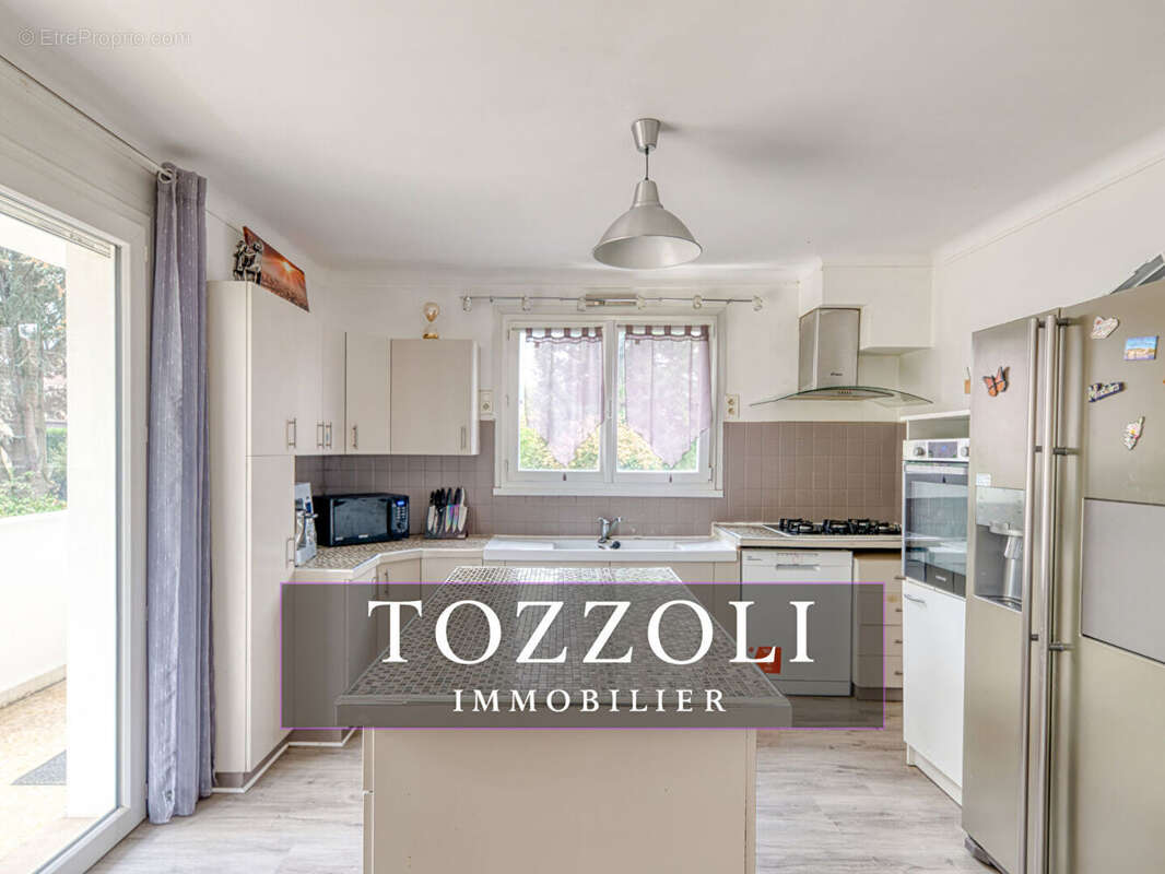 Maison à SAINT-ALBAN-DE-ROCHE