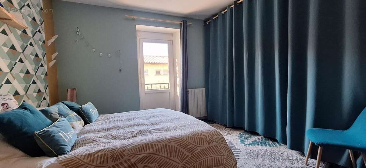 Maison 112 m² à Carmaux  - photo 3