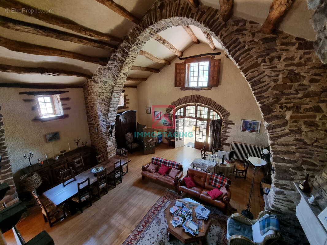 Maison à SAINT-AFFRIQUE