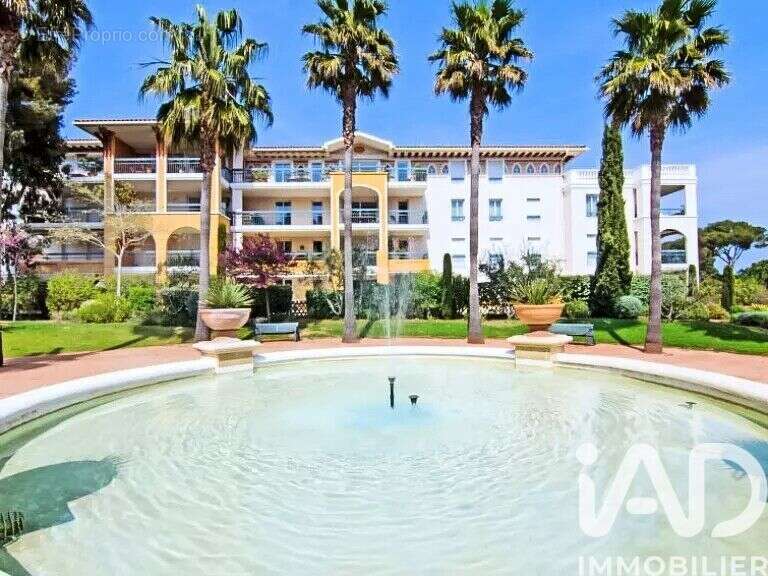 Photo 2 - Appartement à FREJUS