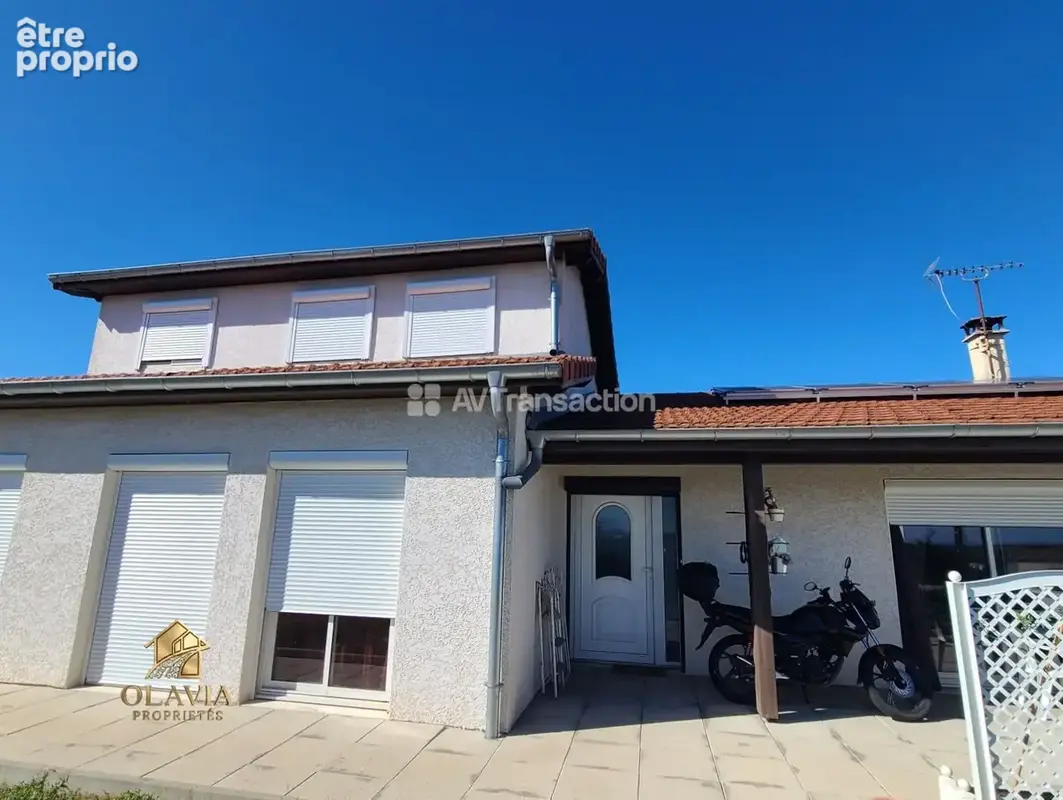 Maison 6 pièces 136 m² à vendre à Sainte-Consorce (69280) - photo 17