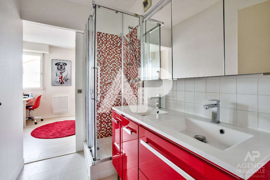 Appartement Rueil Malmaison 4 pièce(s) 95 m2 - photo 8