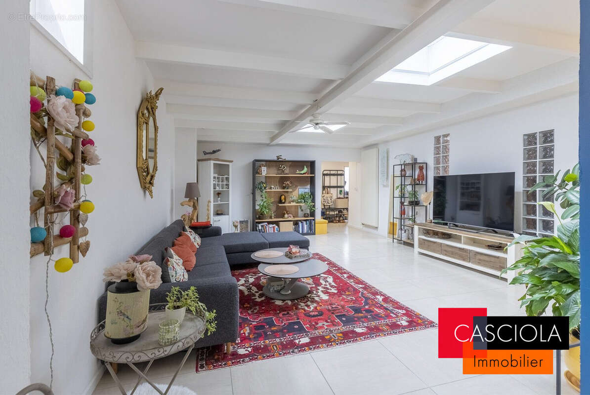 Maison à MONTIGNY-LES-METZ