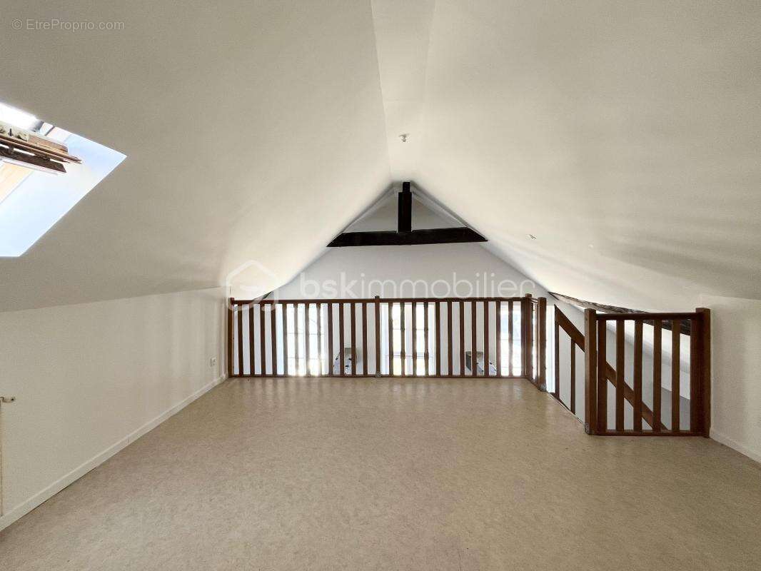 Immeuble de rapport en monopropriete - 4 lots - 300 m² - hypercentre de sedan - photo 9