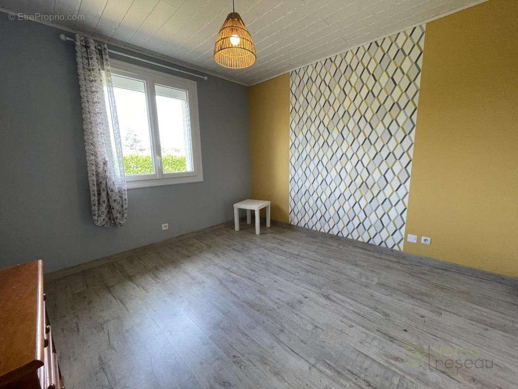 Maison 90 m² à Mainsat  - photo 14