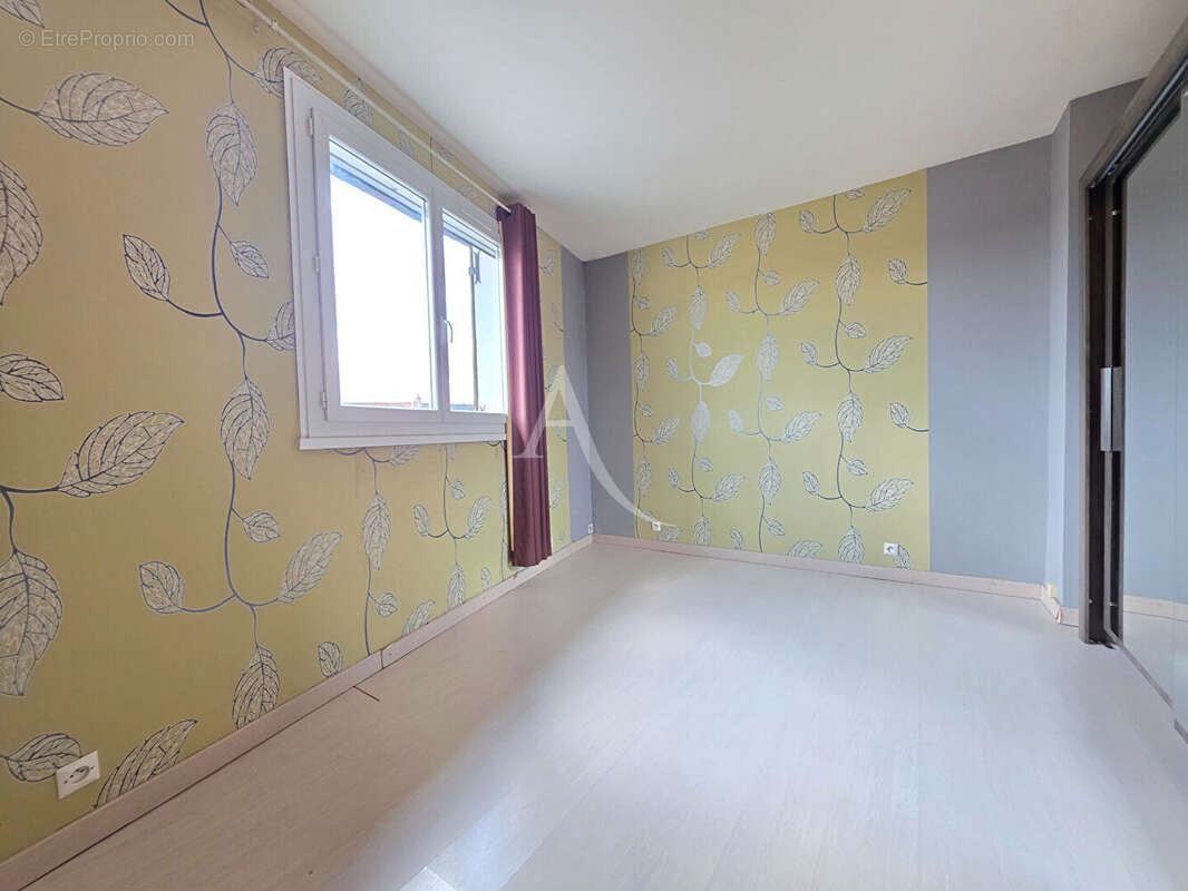 Maison à MAY-EN-MULTIEN