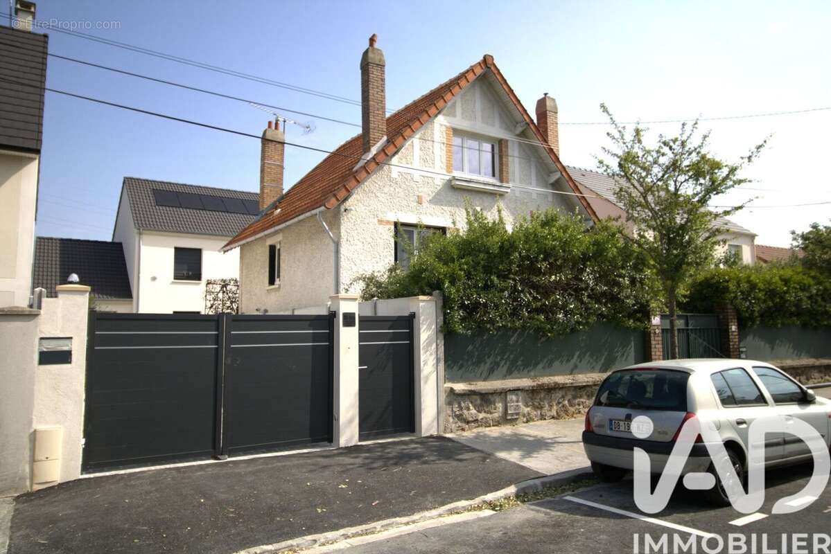 Photo 2 - Maison à GAGNY