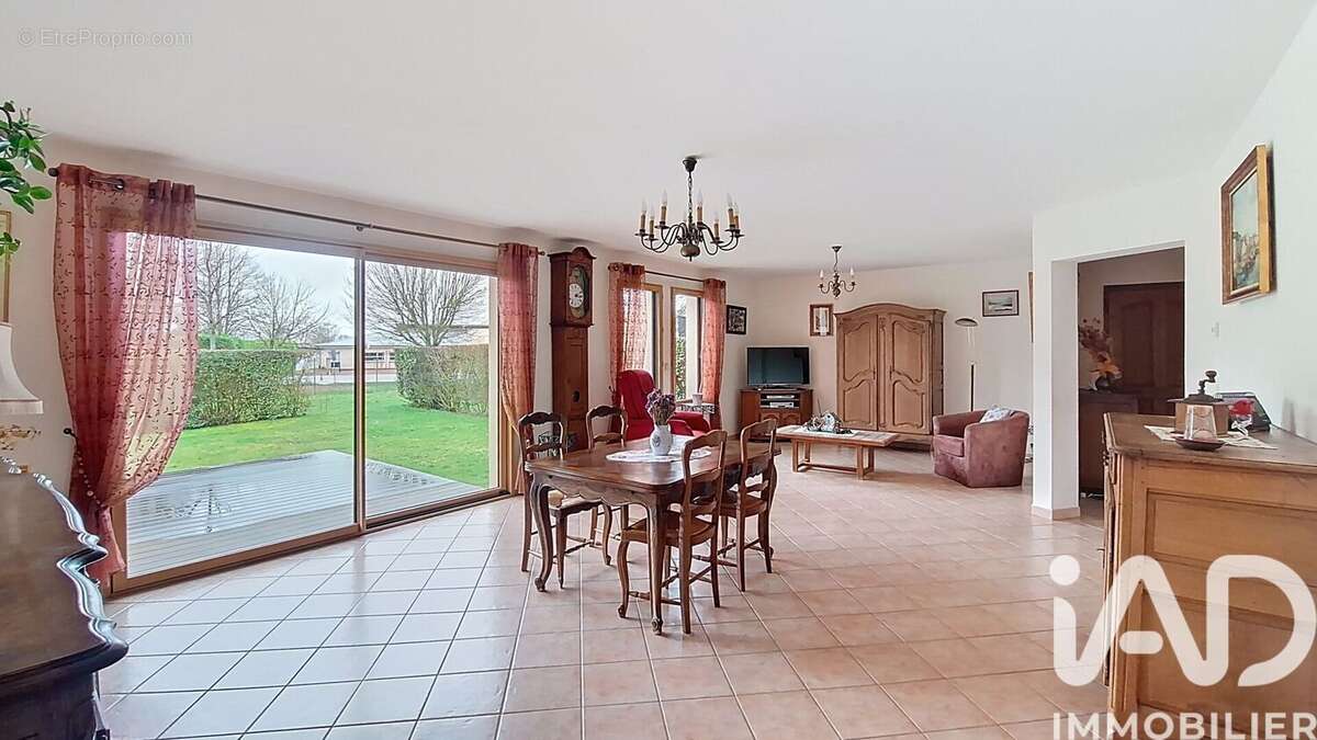Photo 2 - Appartement à BOURG-ACHARD