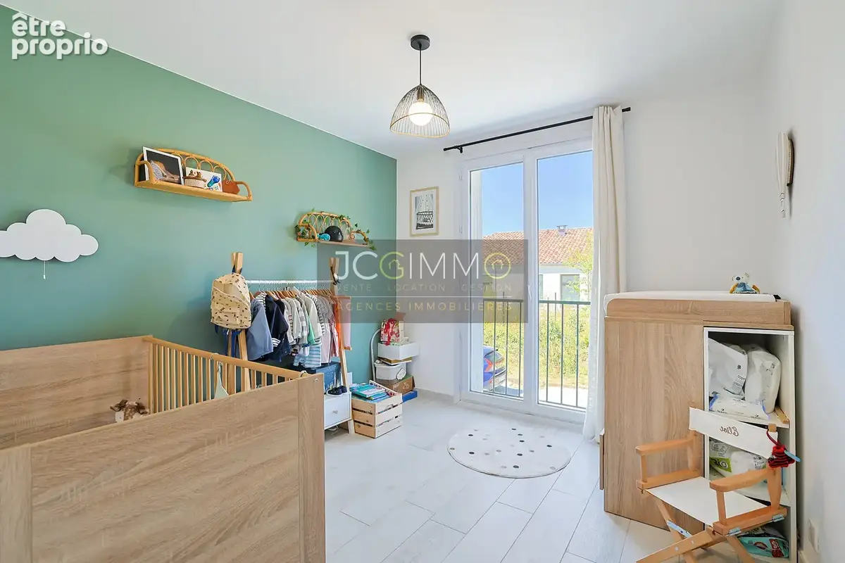 Appartement T3 - 58,7m2  avec Garage + Cave (25,5 m2) + Balcon - Le Pradet - photo 12