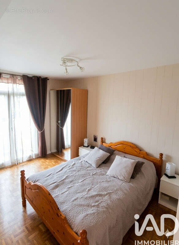 Photo 4 - Appartement à SAINT-MAUR-DES-FOSSES