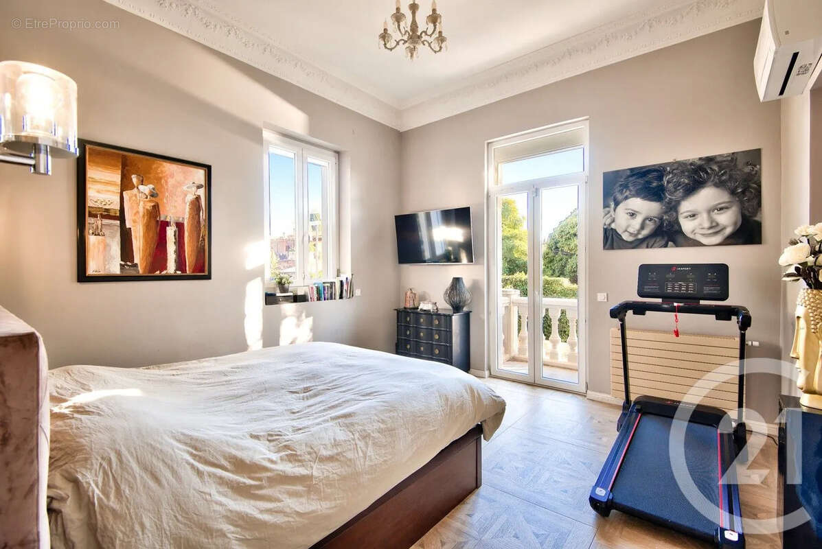 Maison à CAGNES-SUR-MER