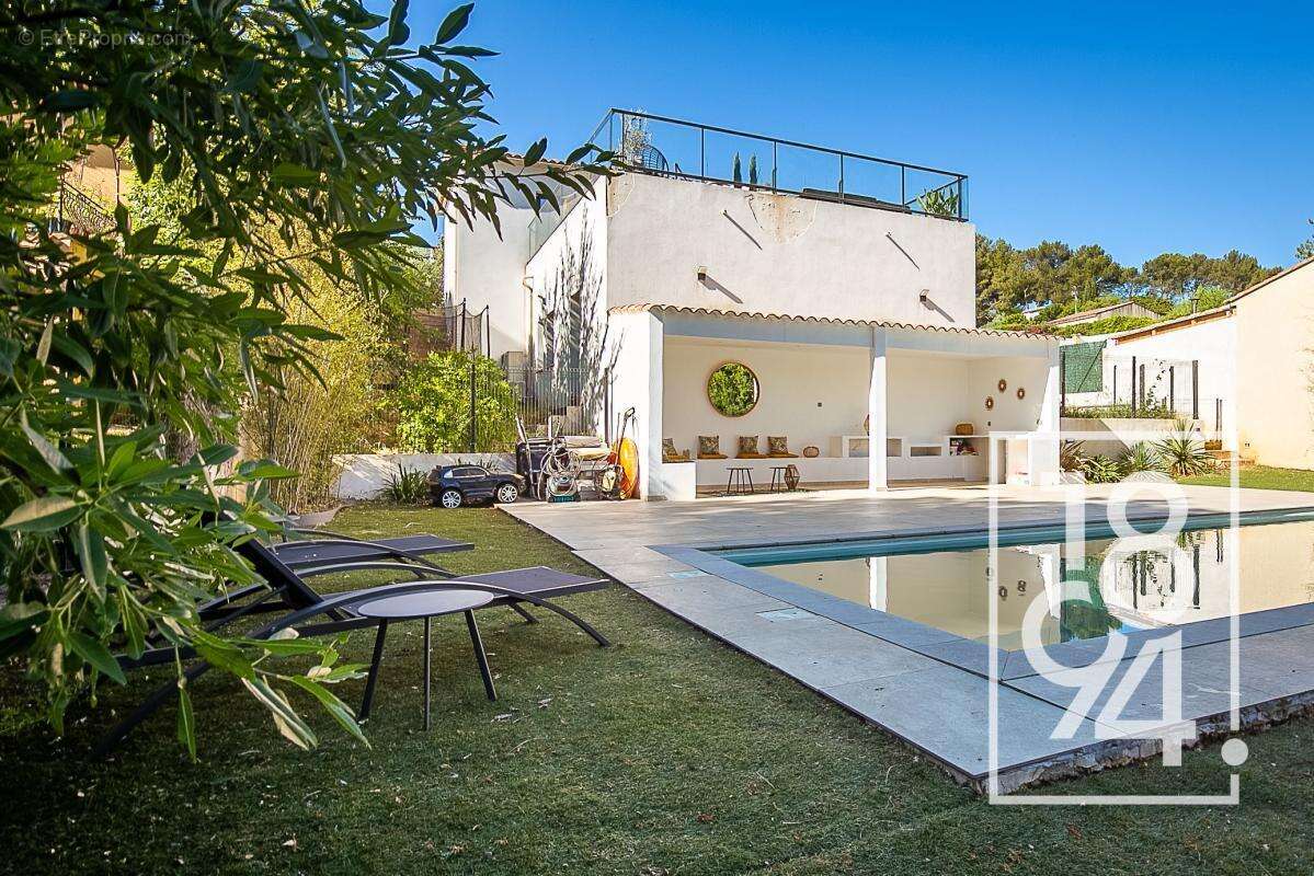 Maison à LA DESTROUSSE