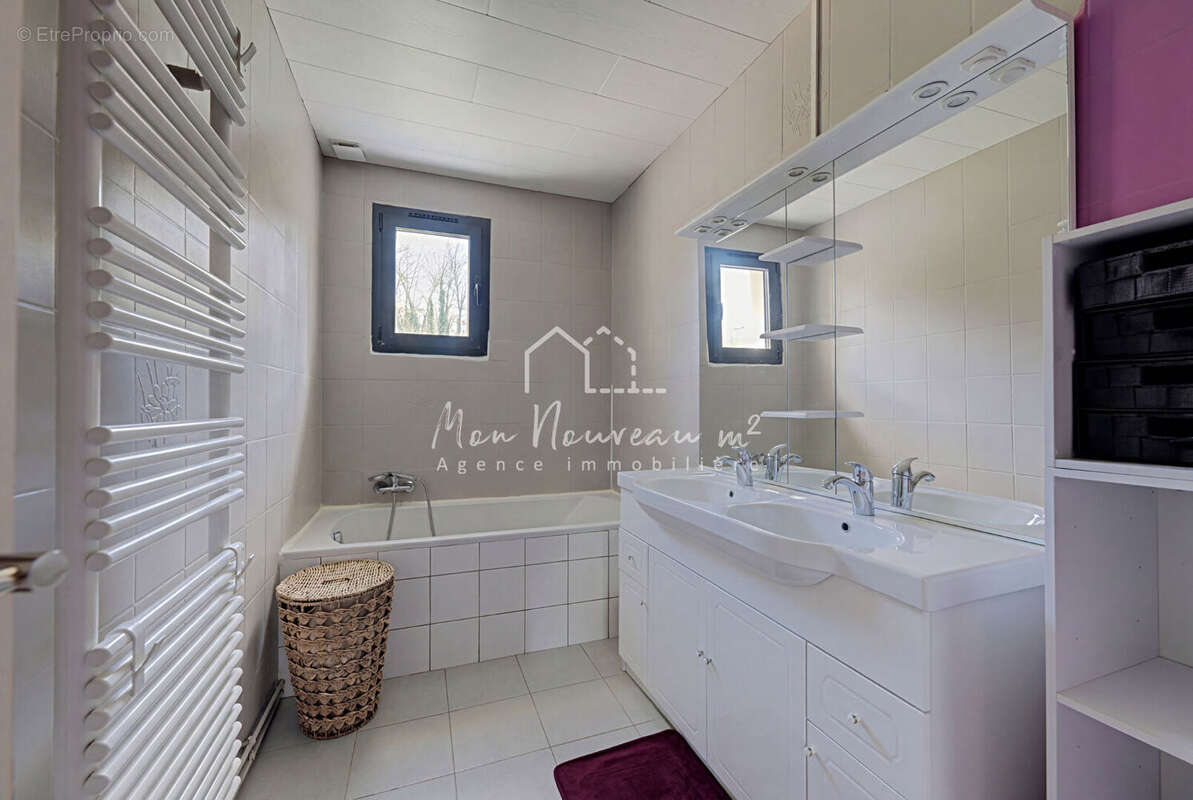 Maison à NOISY-LE-GRAND