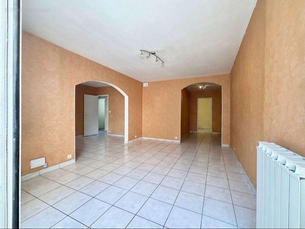 À Vendre, Appartement T3/4 avec terrasse + Cave & Garage boxé / La Terrasse – Limayrac 31500 Toulouse - photo 5