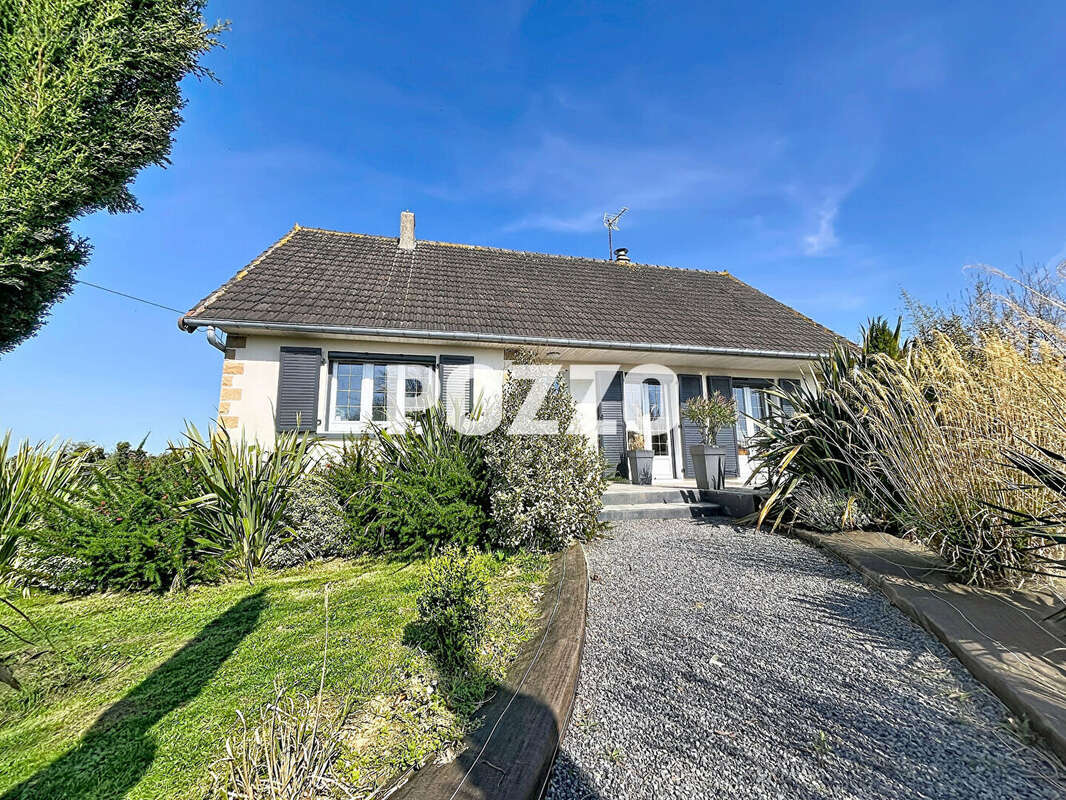 Maison à SAINT-PAIR-SUR-MER