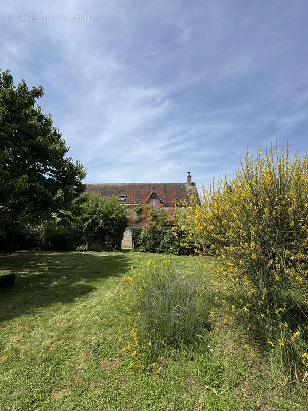 Maison à CLOYES-SUR-LE-LOIR
