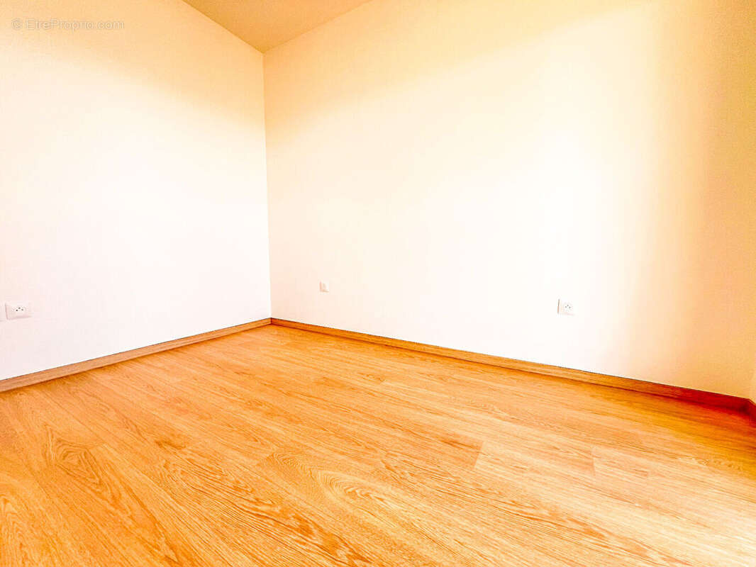 Dernier etage - photo 12